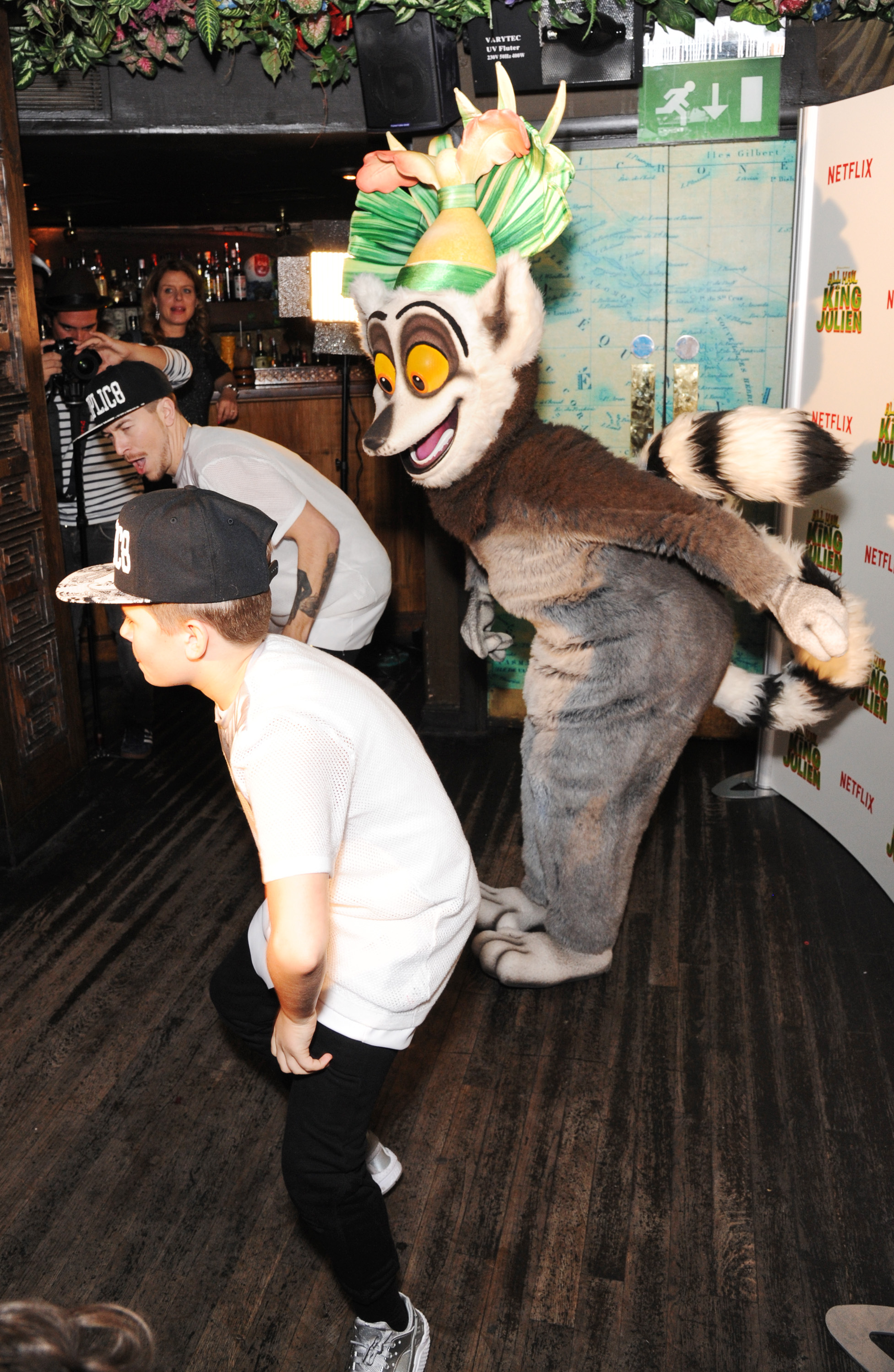 King Julien dance routine